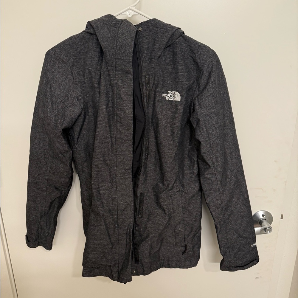 The North Face Black Raincoat Water-Resistant Hooded